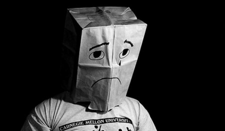 "PASIVO" no defiende sus pensamientos